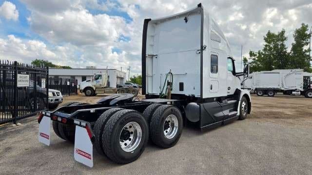 2027 Kenworth T680 - 5