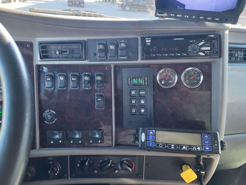 2020 Kenworth T370 - 11