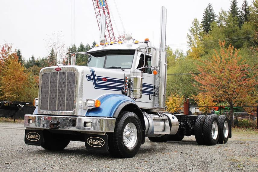 2022 Peterbilt 367HH - 1