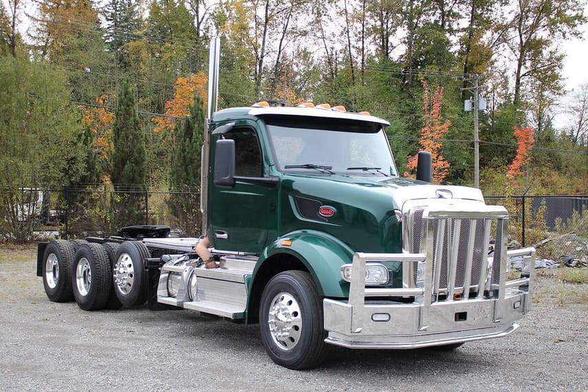2023 Peterbilt - 8