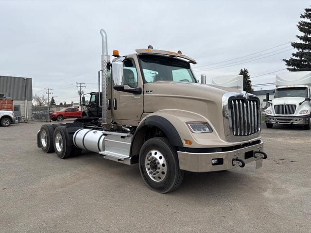 2027 International HX620 6X4 - 1