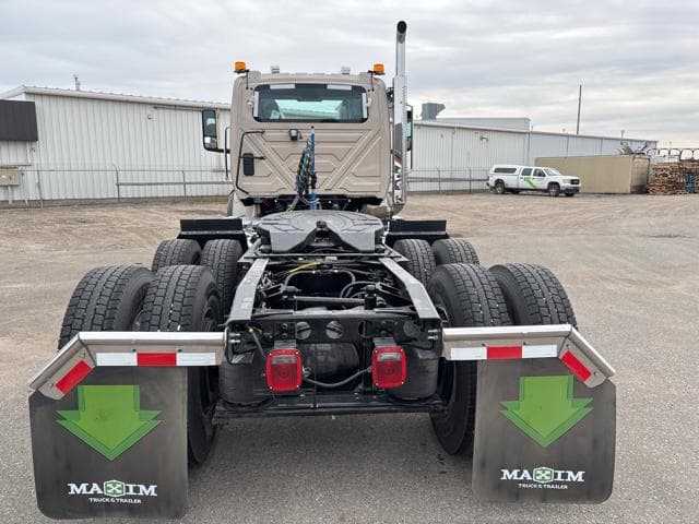 2027 International HX620 6X4 - 4