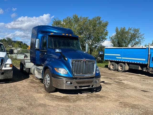 2025 International LT625 6X4 - 2