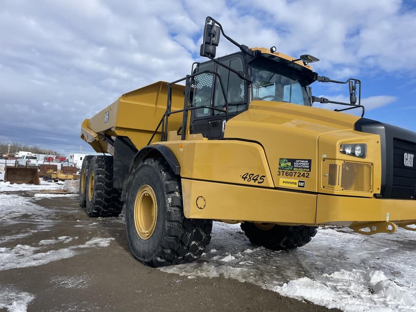 2025 Caterpillar 745C - 6