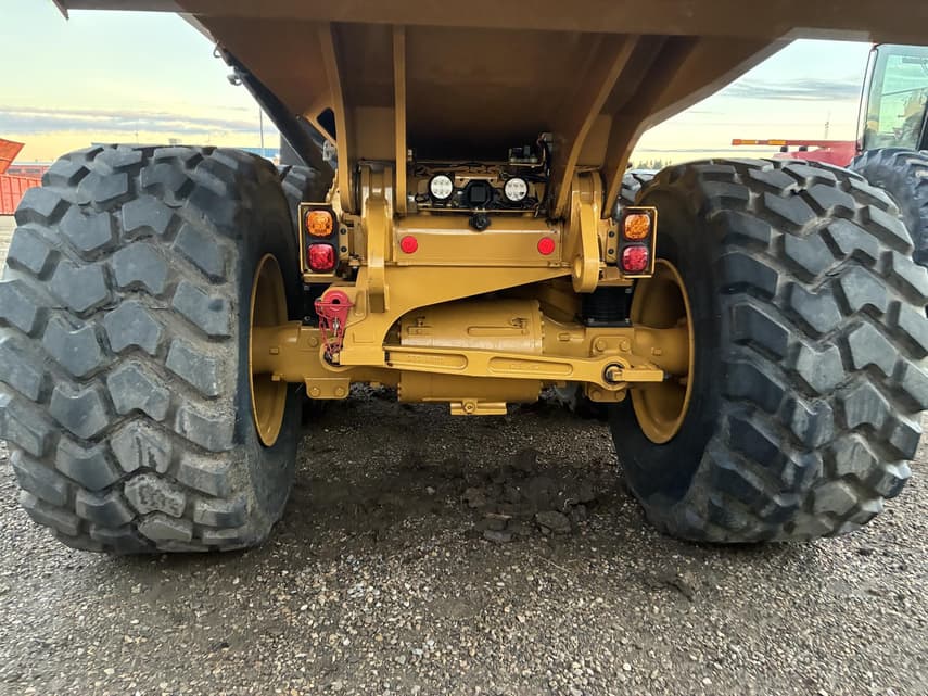 2026 Caterpillar 730 - 2