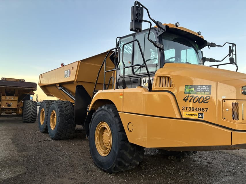 2026 Caterpillar 730 - 6