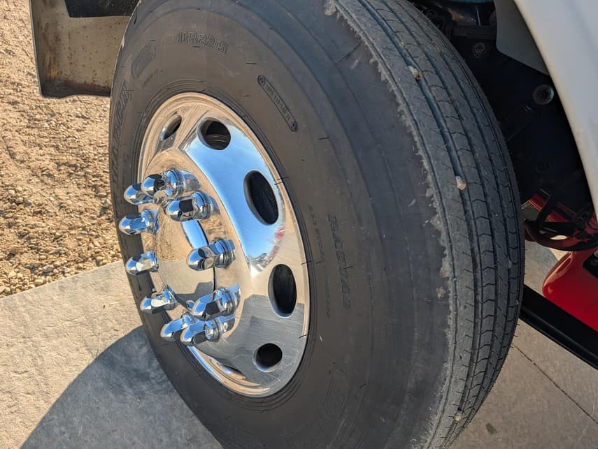 2019 Peterbilt 389 - 9