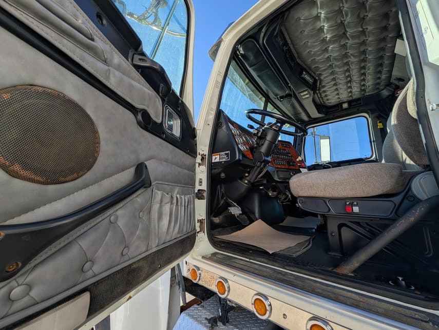 2011 Western Star 4900 - 18