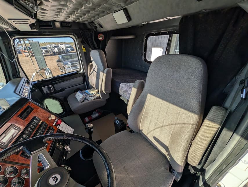 2011 Western Star 4900 - 19