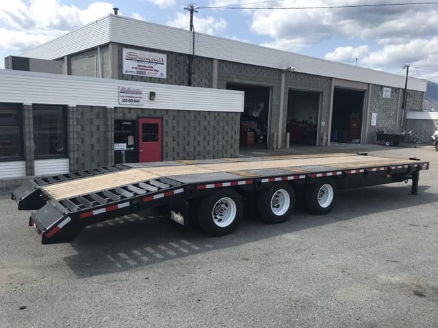 2027 Raja 25NR Tag Trailer - 1