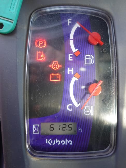 2022 Kubota SSV75 - 11