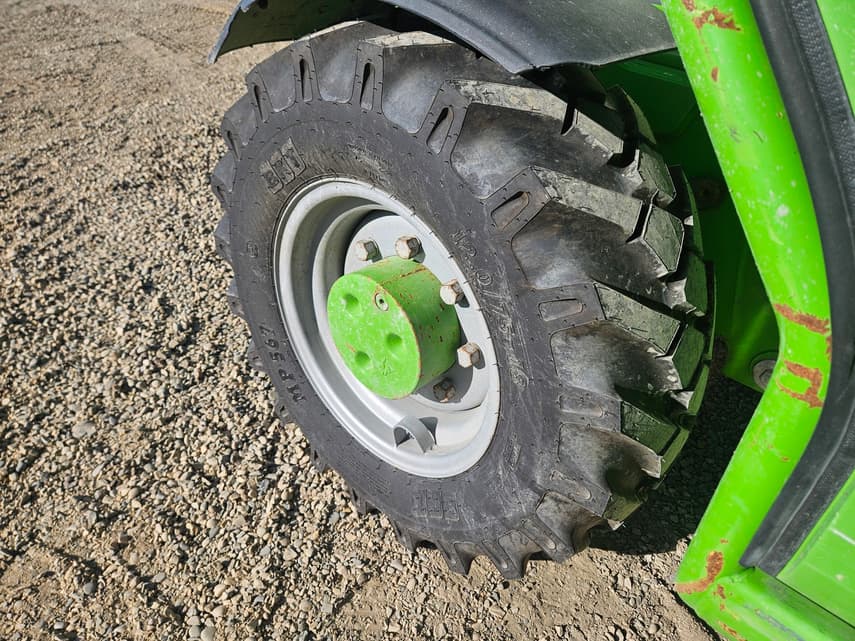 2023 Merlo P27.6 - 19
