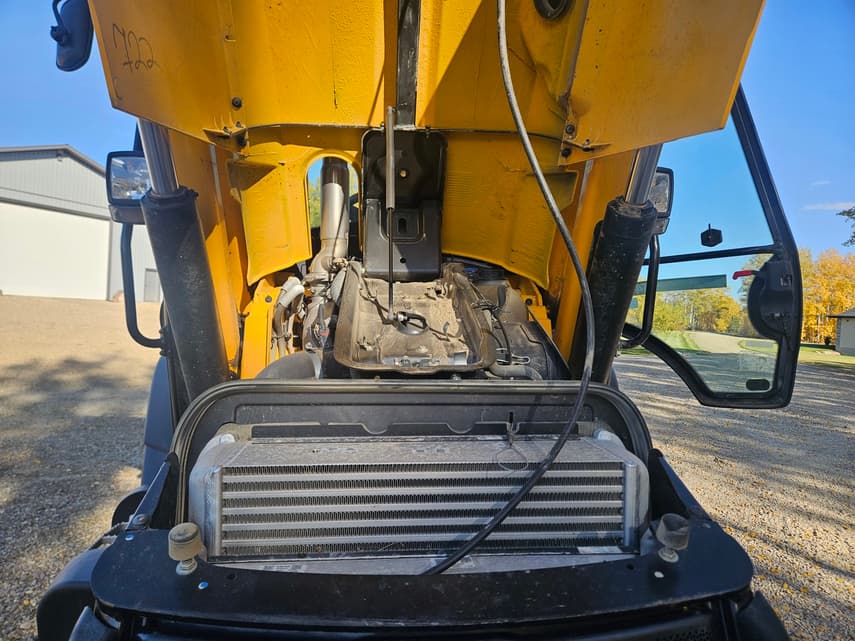 2023 JCB 3CX15 - 20