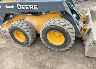 2015 John Deere 328E - 11